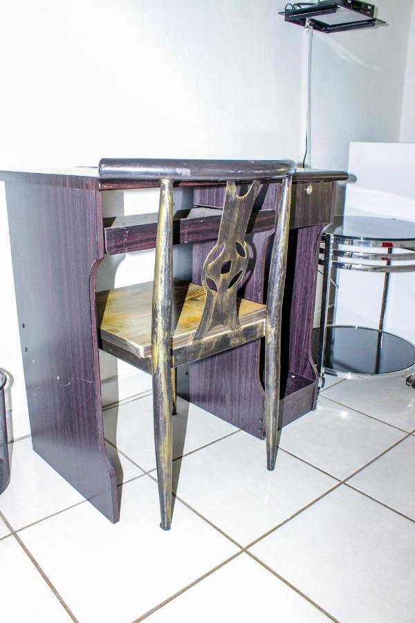 Motseleng Guest House Palapye Esterno foto